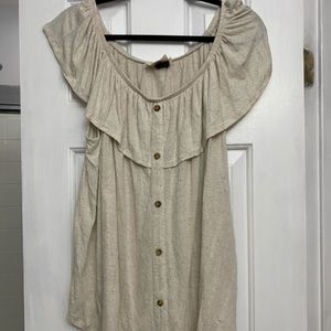 NWT OFF THE SHOULDER SHORT SLEEVE SHIRT